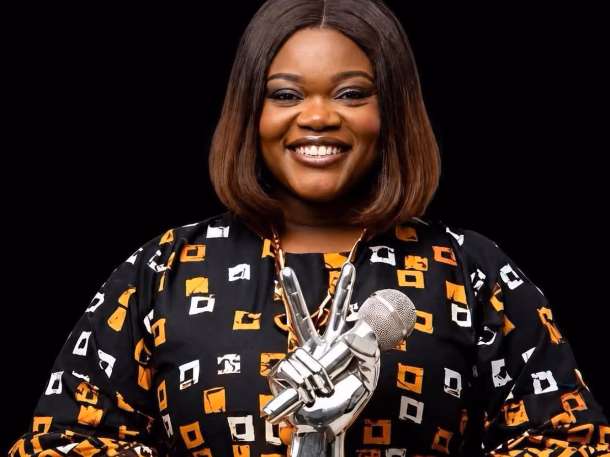 The Voice Afrique 2026 : Saara Houansou honore le talent béninois